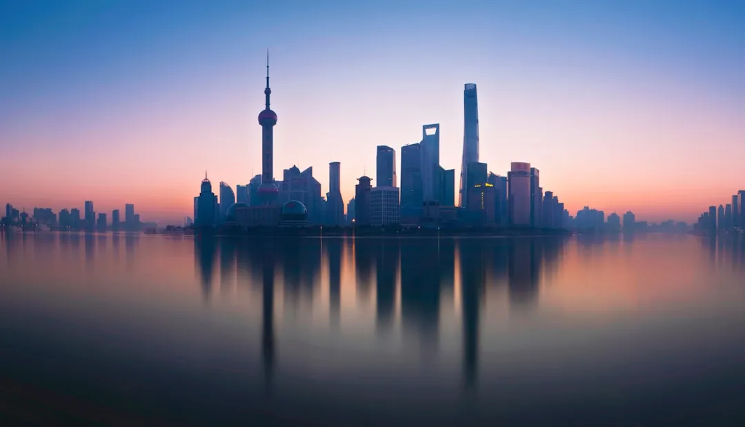企业画册设计中的视觉语言：从版式到色彩的品牌叙事策略